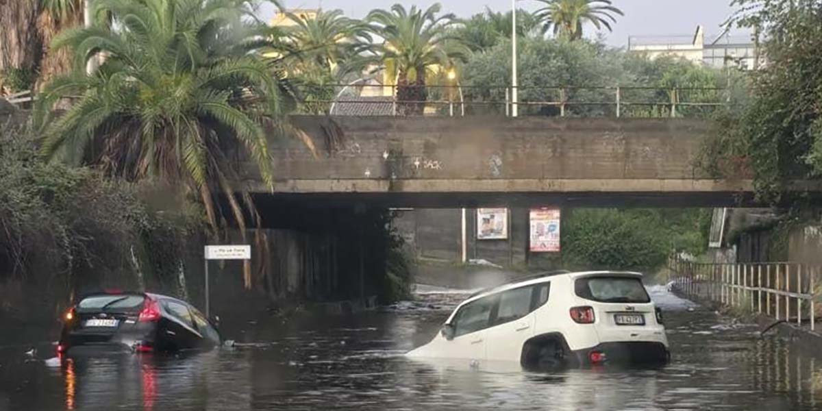 Lo spettro di Dana in Sicilia: nel catanese 500 millimetri di pioggia in poche ore